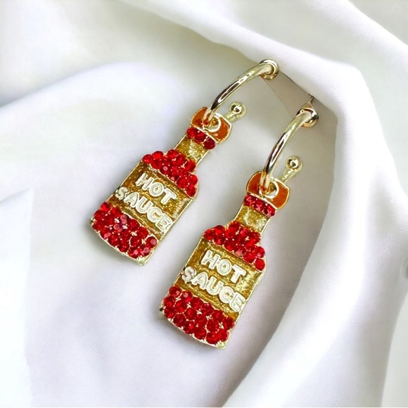 Turn Up the Heat: Sizzling Hot Sauce Earrings! 🌶️ NWT Red Rhinestone Hoops - Picture 2 of 5
